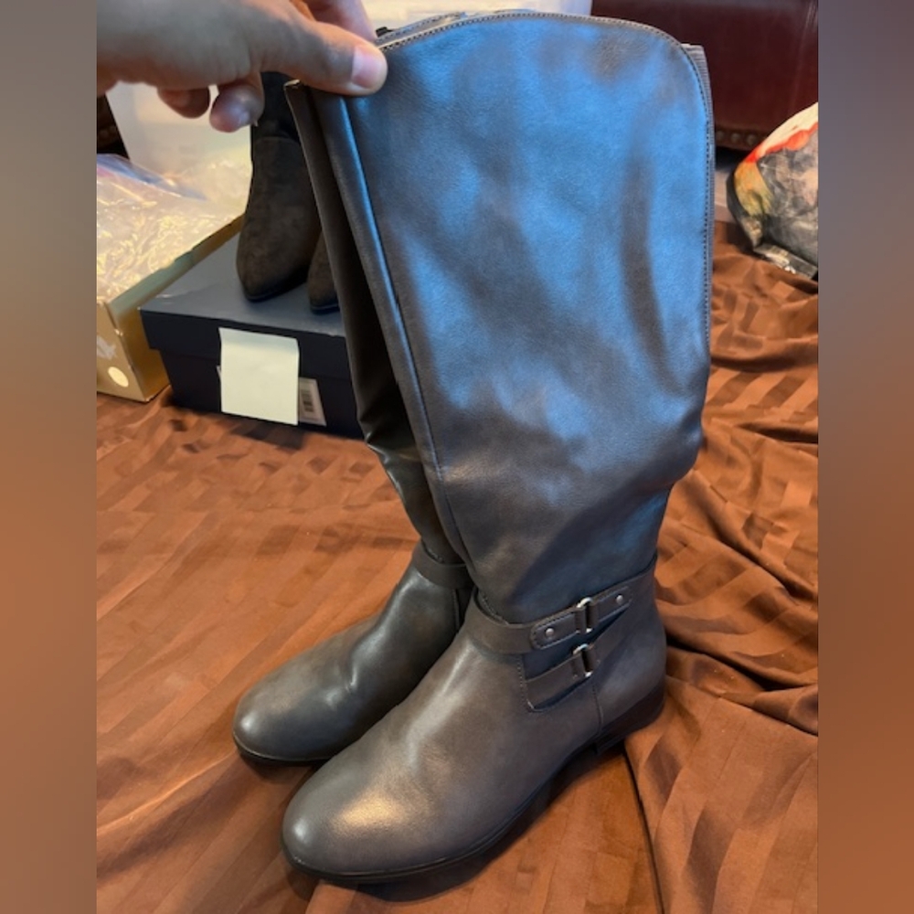 Style & Co Size 6 Boots